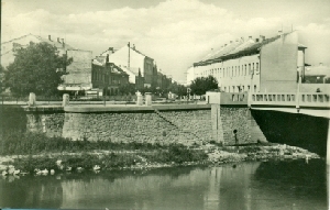 Břeclav - Gottwaldova ulice - pohlednice